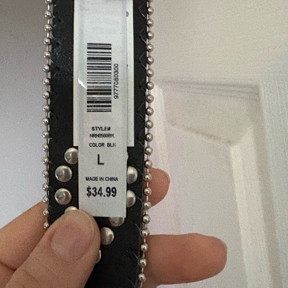 BKE Silver and Black Embellished Belt - Picture 5 of 6